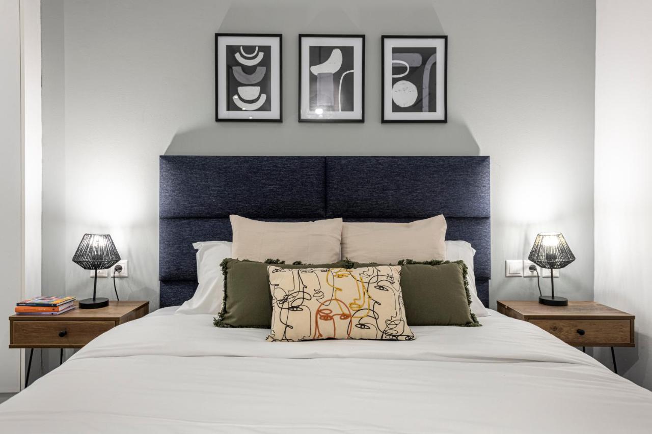 Phaedrus Living: City Center Luxury Flat Loukianou Atina Dış mekan fotoğraf