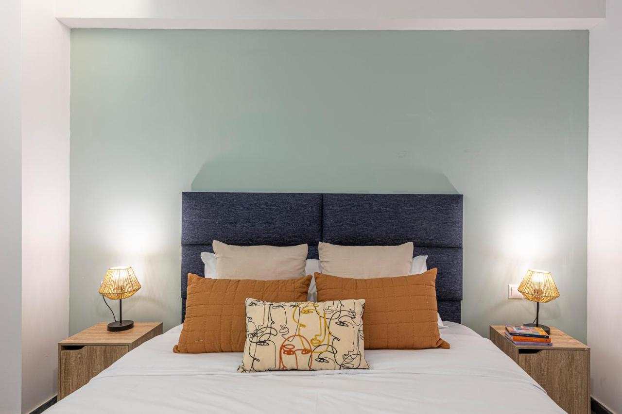 Phaedrus Living: City Center Luxury Flat Loukianou Atina Dış mekan fotoğraf