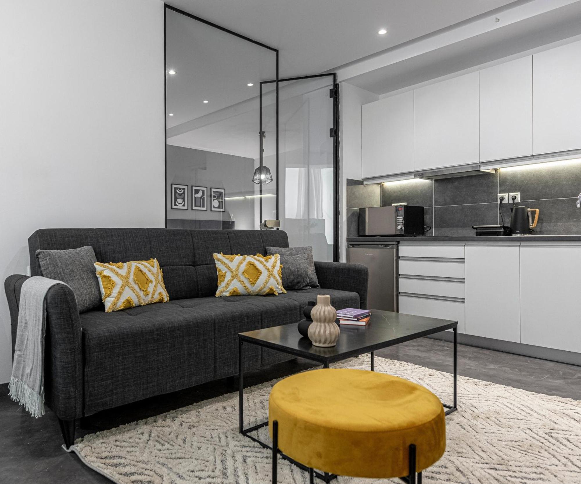 Phaedrus Living: City Center Luxury Flat Loukianou Atina Dış mekan fotoğraf